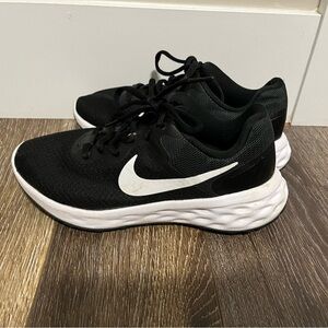 Ladies Nike Revolution Running Shoe